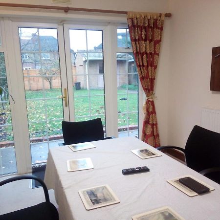 1St Gold Accommodation Isleworth Esterno foto